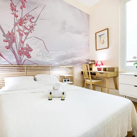 Guestready - Lovely Place De La Bourse * Bordeaux