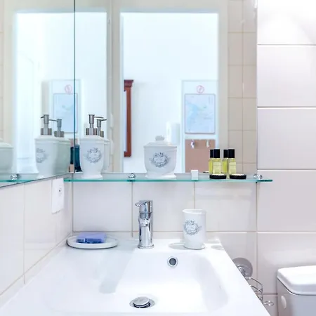 Guestready - Lovely Place De La Bourse * Bordeaux